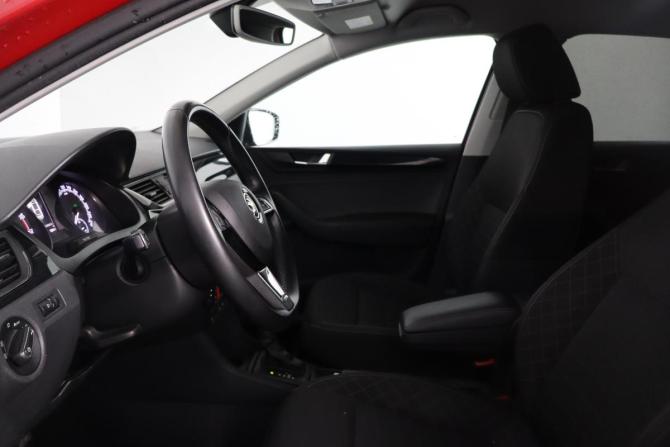 Skoda Rapid I Рестайлинг с пробегом 2018 года, цена 1 149 000 рублей, 147000 км, лифтбек, Автокод Объявления