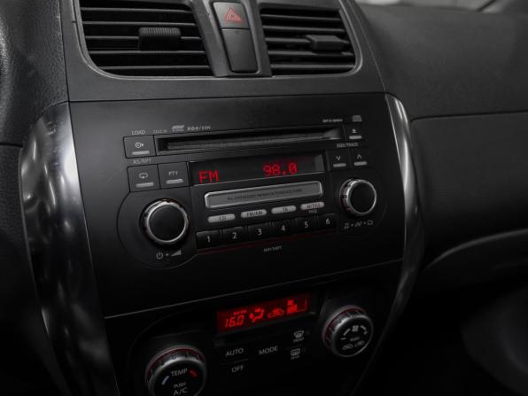 Suzuki SX4 I (Classic) Рестайлинг с пробегом 2012 года, цена 840 000 рублей, 235581 км, хэтчбек, Автокод Объявления