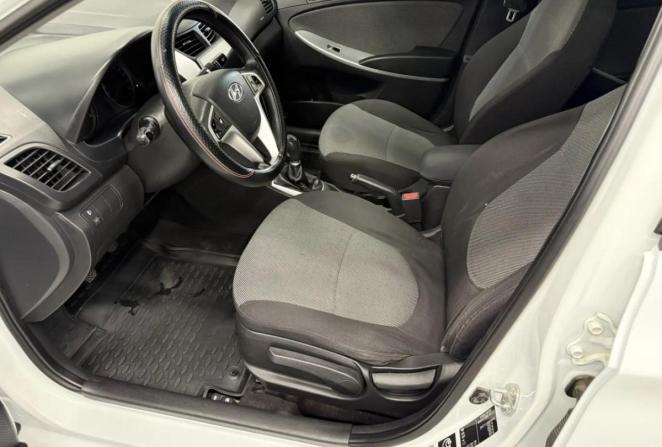 Hyundai Solaris I с пробегом 2011 года, цена 735 000 рублей, 181253 км, седан, Автокод Объявления
