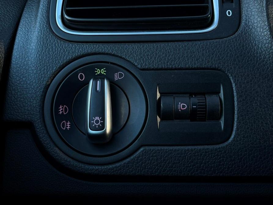 Volkswagen Polo V Санкт-Петербург  - изображение 17