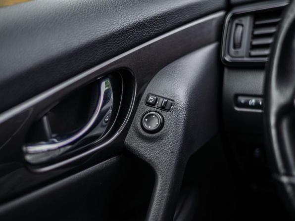 Nissan X-Trail III Рестайлинг с пробегом 2018 года, цена 1 770 000 рублей, 140029 км, внедорожник, Автокод Объявления