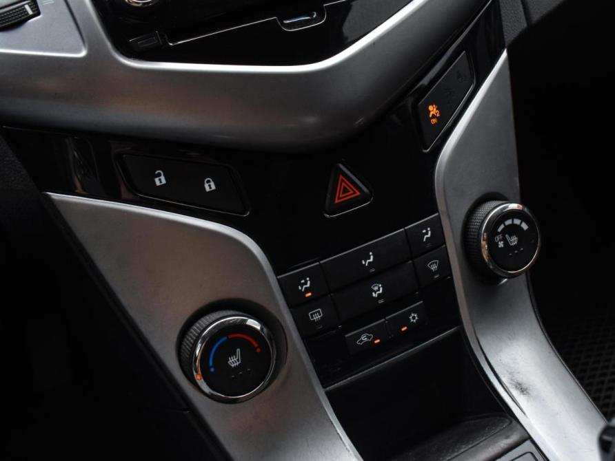 Chevrolet Cruze I Краснодар  - изображение 12