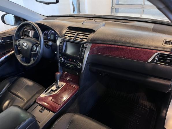Toyota Camry VII (XV50) с пробегом 2012 года, цена 1 540 000 рублей, 257037 км, седан, Автокод Объявления