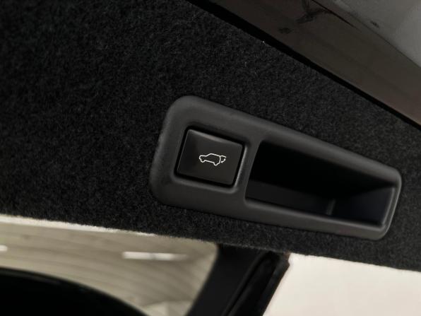 Lexus RX IV с пробегом 2018 года, цена 4 940 000 рублей, 46314 км, внедорожник, Автокод Объявления