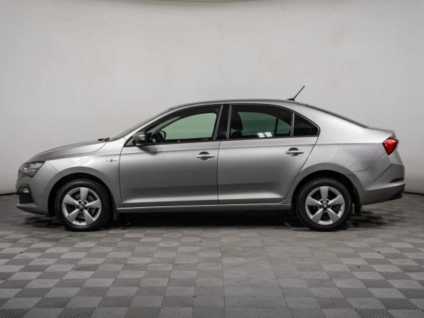 Skoda Rapid II с пробегом 2021 года, цена 1 577 000 рублей, 62210 км, лифтбек, Автокод Объявления
