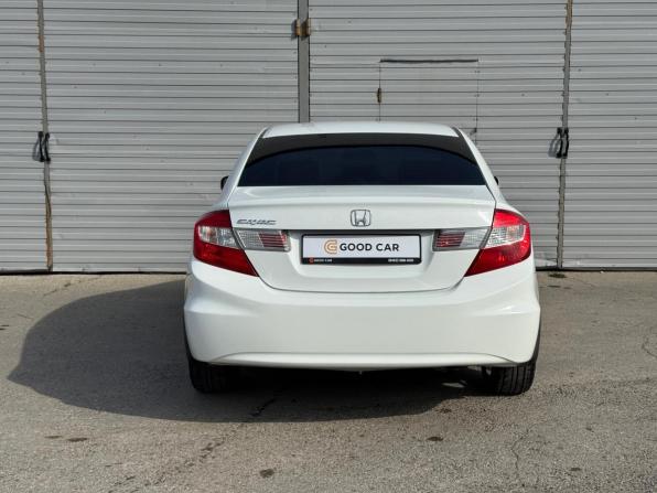 Honda Civic IX с пробегом 2012 года, цена 1 277 000 рублей, 175679 км, седан, Автокод Объявления