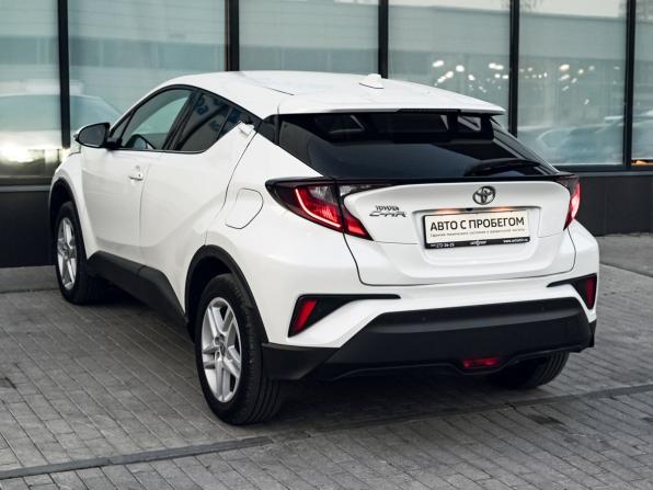 Toyota C-HR I Рестайлинг с пробегом 2019 года, цена 2 659 000 рублей, 79253 км, внедорожник, Автокод Объявления