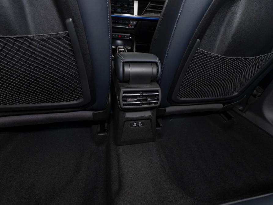 Audi A3 IV (8Y) Рестайлинг Москва  - изображение 14