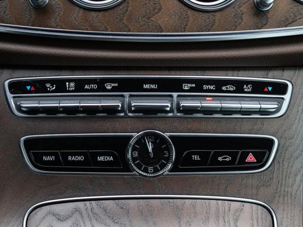 Mercedes-Benz E-Класс V (W213 S213 C238) с пробегом 2017 года, цена 3 450 000 рублей, 46271 км, седан, Автокод Объявления
