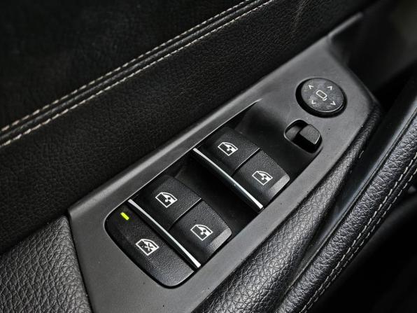 BMW 5 серии VII (G30/G31/G38) с пробегом 2018 года, цена 2 500 000 рублей, 156000 км, универсал, Автокод Объявления