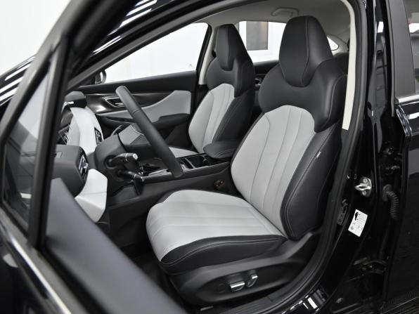 Новый BAIC U5 Plus 2025 года, цена 2 099 000 рублей, седан, Автокод Объявления