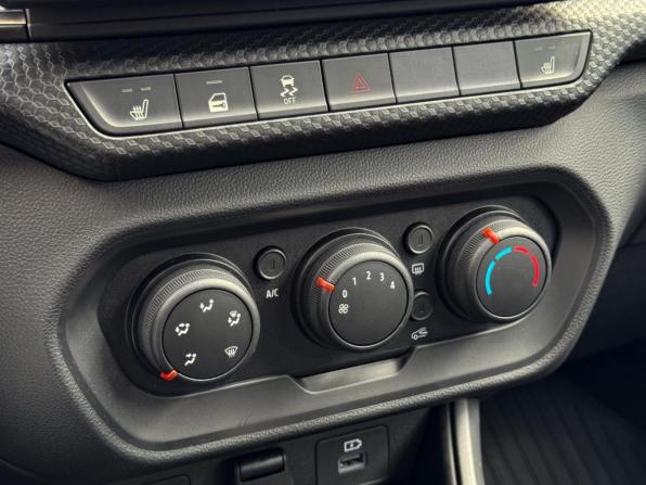 Lada (ВАЗ) Iskra с пробегом 2025 года, цена 1 399 000 рублей, 8594 км, седан, Автокод Объявления