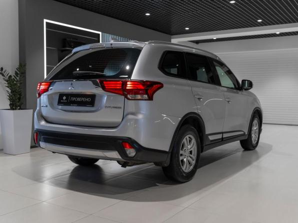Mitsubishi Outlander III Рестайлинг 2 с пробегом 2017 года, цена 2 120 000 рублей, 74846 км, внедорожник, Автокод Объявления