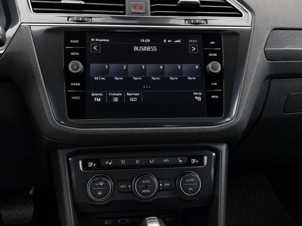 Volkswagen Tiguan II с пробегом 2017 года, цена 2 150 000 рублей, 185519 км, внедорожник, Автокод Объявления