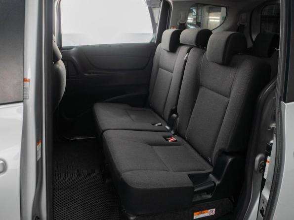 Toyota Sienta II Рестайлинг с пробегом 2019 года, цена 1 440 000 рублей, 94172 км, компактвэн, Автокод Объявления