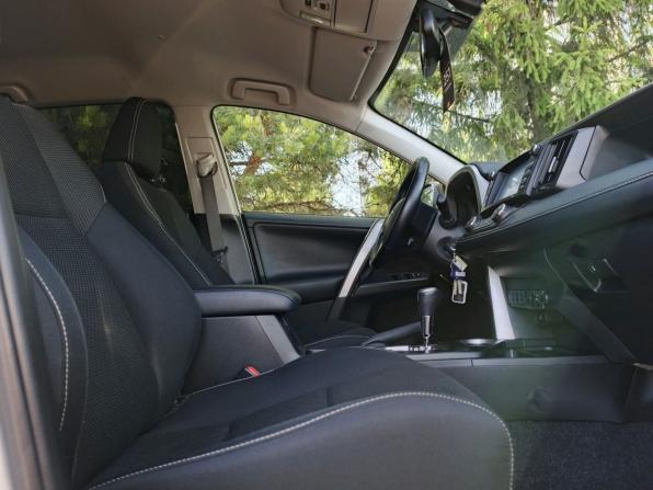 Toyota RAV4 IV (XA40) Рестайлинг с пробегом 2017 года, цена 1 940 000 рублей, 204055 км, внедорожник, Автокод Объявления
