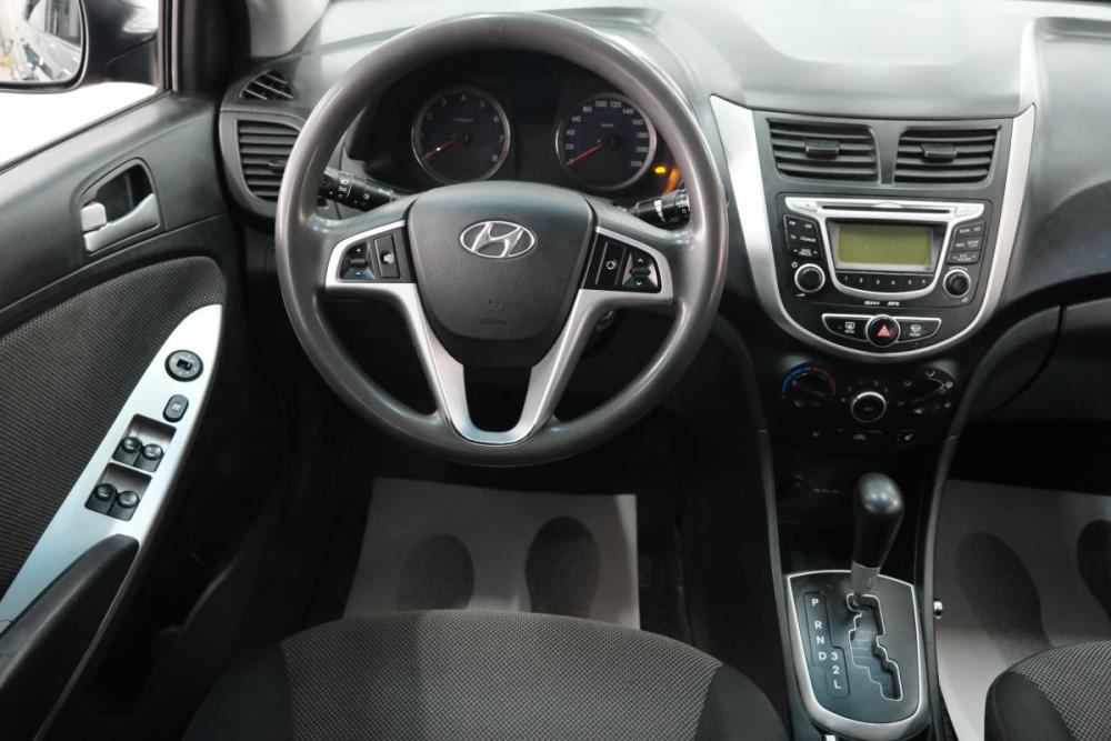 Hyundai Solaris I Омск  - изображение 12