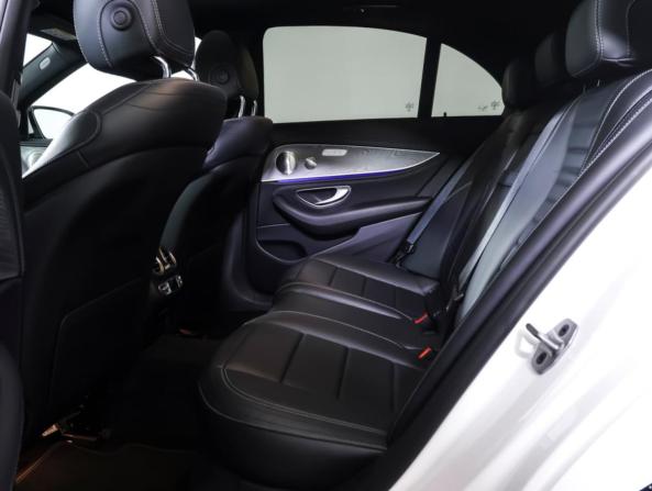 Mercedes-Benz E-Класс V (W213 S213 C238) Рестайлинг с пробегом 2021 года, цена 4 650 000 рублей, 84042 км, седан, Автокод Объявления