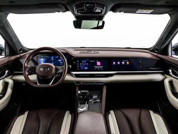 Geely Monjaro I с пробегом 2023 года, цена 2 999 000 рублей, 69582 км, внедорожник, Автокод Объявления