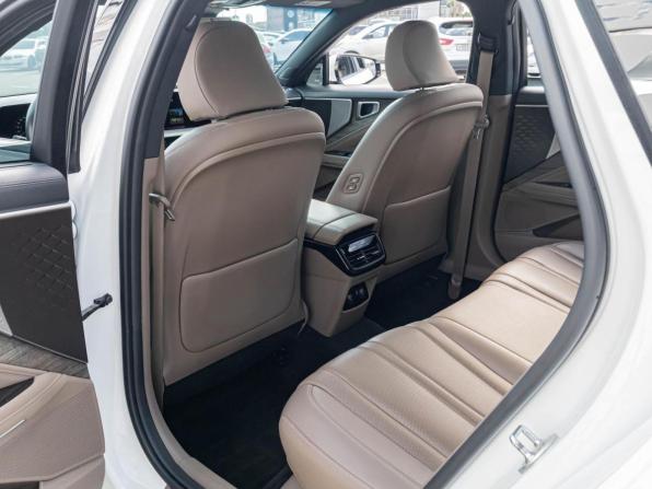 Kia K8 I с пробегом 2021 года, цена 3 580 000 рублей, 41317 км, седан, Автокод Объявления