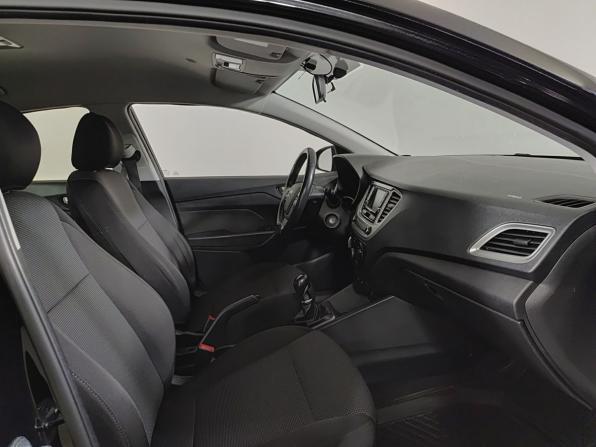 Hyundai Solaris II с пробегом 2019 года, цена 1 350 000 рублей, 107423 км, седан, Автокод Объявления