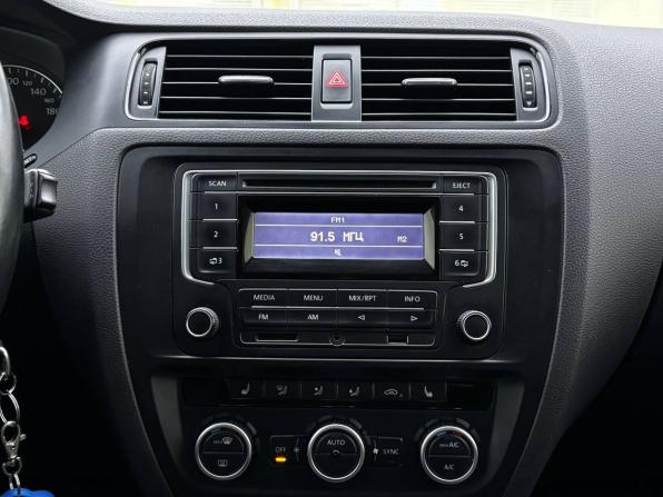 Volkswagen Jetta VI Рестайлинг с пробегом 2014 года, цена 1 155 000 рублей, 136050 км, седан, Автокод Объявления