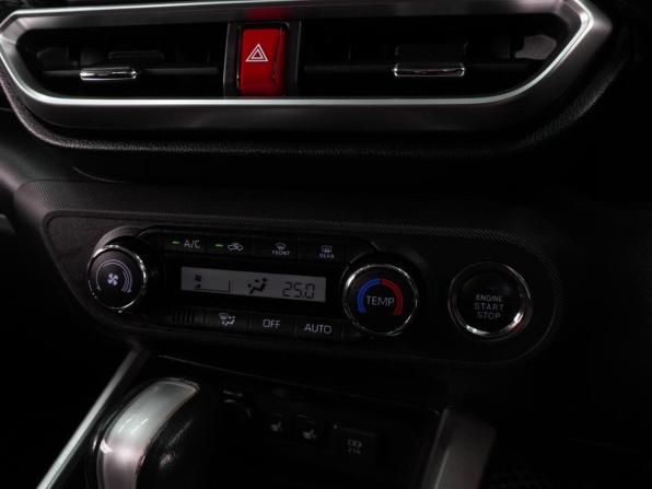 Toyota Raize I с пробегом 2020 года, цена 1 696 000 рублей, 97809 км, внедорожник, Автокод Объявления