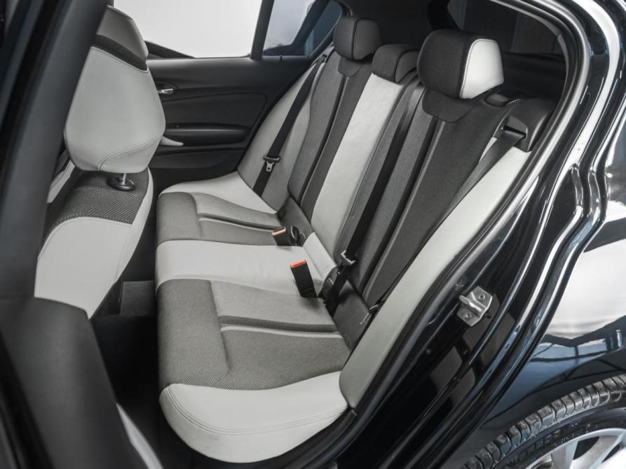 BMW 1 серии II (F20/F21) Рестайлинг Тюмень  - изображение 7