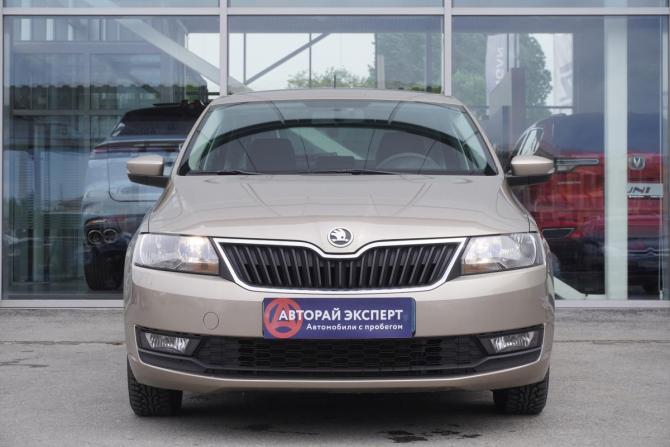 Skoda Rapid I Рестайлинг с пробегом 2019 года, цена 1 275 000 рублей, 103000 км, лифтбек, Автокод Объявления