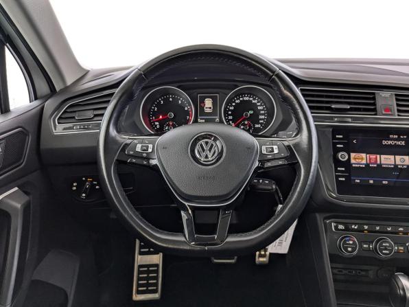 Volkswagen Tiguan II с пробегом 2020 года, цена 2 372 500 рублей, 54381 км, внедорожник, Автокод Объявления