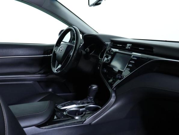 Toyota Camry VIII (XV70) с пробегом 2019 года, цена 2 390 000 рублей, 159292 км, седан, Автокод Объявления