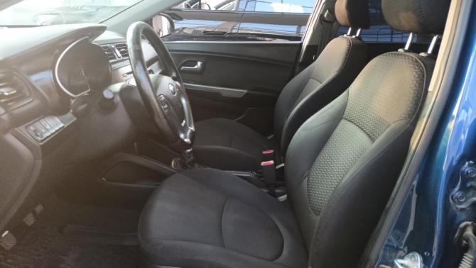 Kia Rio III Рестайлинг с пробегом 2015 года, цена 1 069 000 рублей, 67000 км, седан, Автокод Объявления