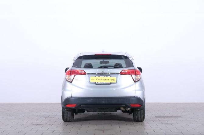 Honda Vezel I Рестайлинг с пробегом 2018 года, цена 1 999 000 рублей, 69000 км, внедорожник, Автокод Объявления