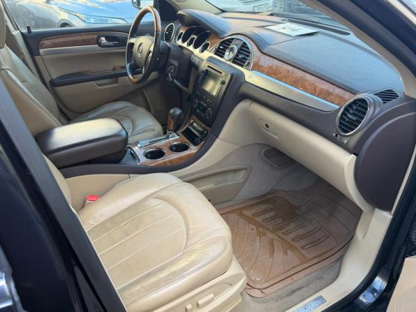 Buick Enclave I с пробегом 2008 года, цена 899 000 рублей, 402000 км, внедорожник, Автокод Объявления
