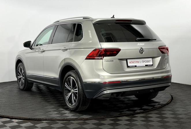 Volkswagen Tiguan II с пробегом 2018 года, цена 2 780 000 рублей, 113004 км, внедорожник, Автокод Объявления