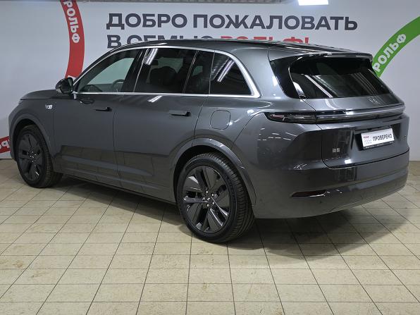 Li Auto (Lixiang) L7 I Рестайлинг с пробегом 2024 года, цена 7 350 000 рублей, 12900 км, внедорожник, Автокод Объявления