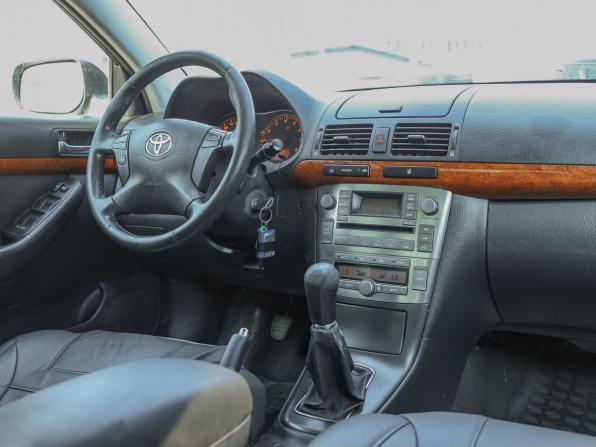 Toyota Avensis II Рестайлинг с пробегом 2007 года, цена 749 000 рублей, 255681 км, седан, Автокод Объявления