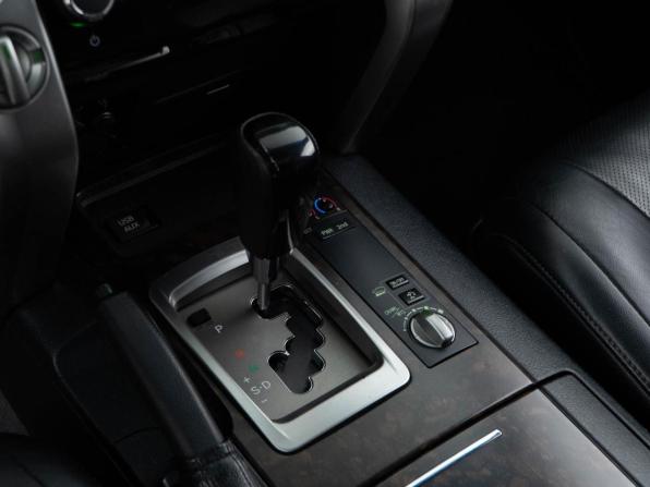 Toyota Land Cruiser 200 Series Рестайлинг 1 с пробегом 2013 года, цена 3 799 050 рублей, 284537 км, внедорожник, Автокод Объявления