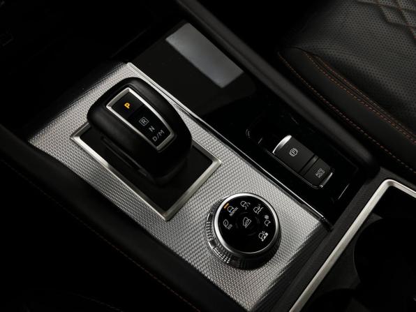 Mitsubishi Outlander IV с пробегом 2023 года, цена 3 575 000 рублей, 53009 км, внедорожник, Автокод Объявления