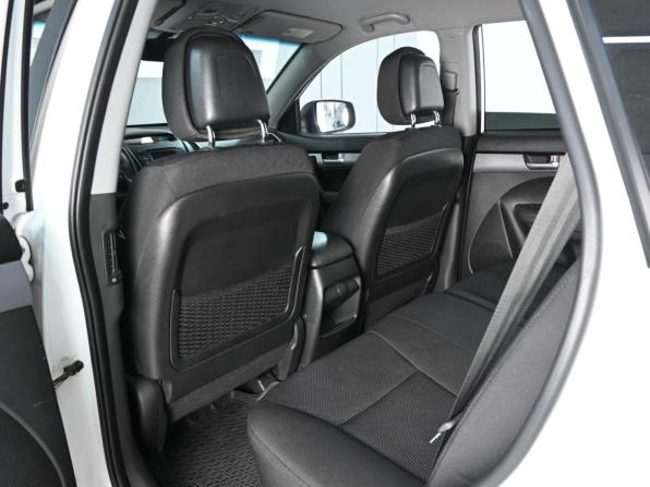 Kia Sorento II Рестайлинг с пробегом 2013 года, цена 1 559 000 рублей, 115158 км, внедорожник, Автокод Объявления