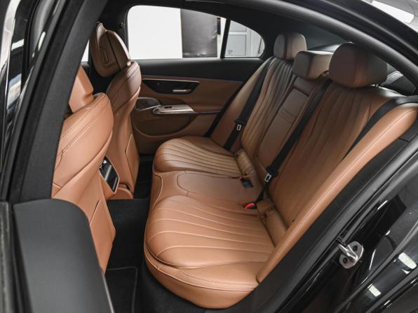 Mercedes-Benz E-Класс VI (W214 S214) с пробегом 2024 года, цена 7 998 000 рублей, 28296 км, седан, Автокод Объявления