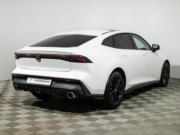 Changan UNI-V I с пробегом 2023 года, цена 2 175 900 рублей, 37000 км, лифтбек, Автокод Объявления