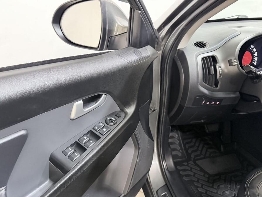 Kia Sportage III Воронеж  - изображение 17