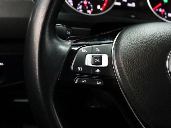 Volkswagen Tiguan II с пробегом 2020 года, цена 2 549 000 рублей, 69806 км, внедорожник, Автокод Объявления