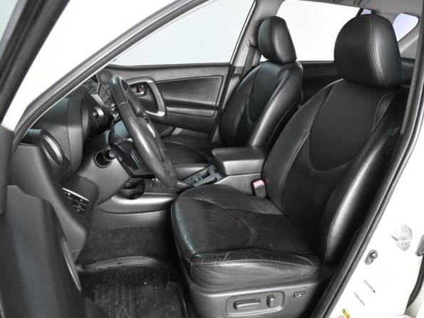 Toyota RAV4 III (XA30) Рестайлинг с пробегом 2011 года, цена 1 649 000 рублей, 196257 км, внедорожник, Автокод Объявления