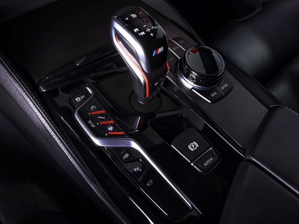 BMW M5 VI (F90) с пробегом 2018 года, цена 6 900 000 рублей, 87196 км, седан, Автокод Объявления