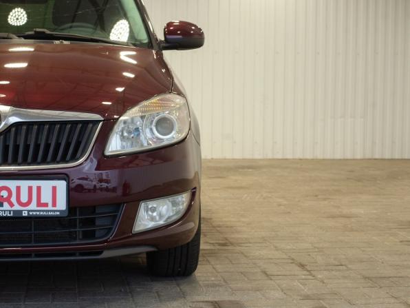 Skoda Fabia II Рестайлинг с пробегом 2010 года, цена 540 000 рублей, 209326 км, хэтчбек, Автокод Объявления