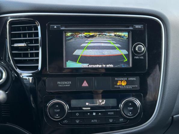Mitsubishi Outlander III Рестайлинг 2 с пробегом 2015 года, цена 1 815 000 рублей, 118240 км, внедорожник, Автокод Объявления