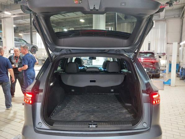 Geely Monjaro I с пробегом 2024 года, цена 2 730 000 рублей, 60452 км, внедорожник, Автокод Объявления