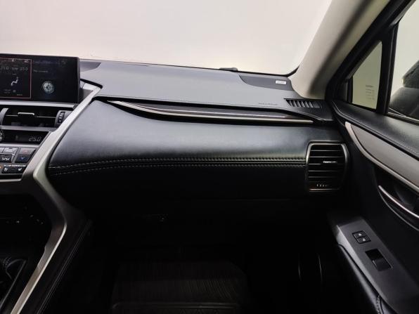 Lexus NX I с пробегом 2016 года, цена 2 200 000 рублей, 140512 км, внедорожник, Автокод Объявления